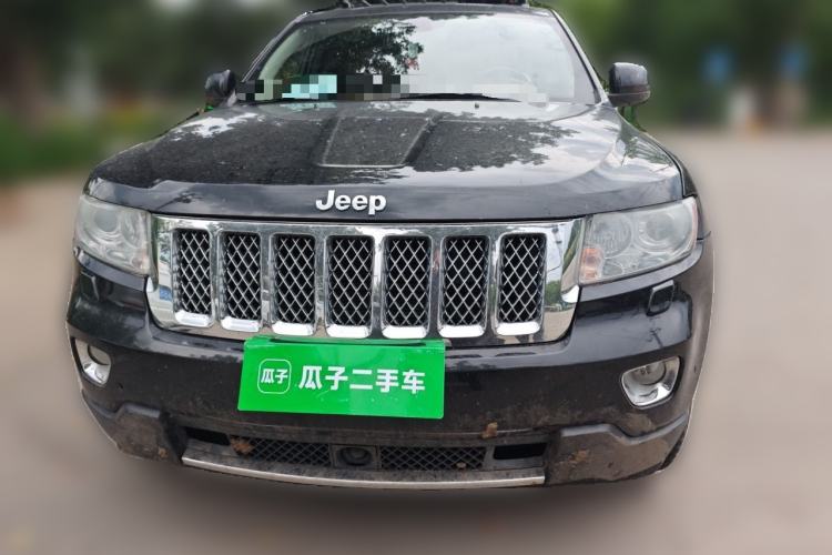 Used Jeep Grand Cherokee 2012 5.7L Flagship Navigation Edition Front