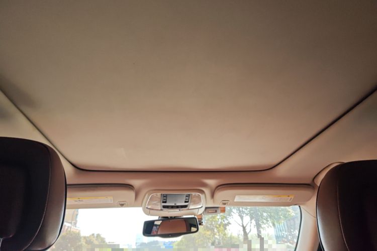 Used Jeep Grand Cherokee 2012 3.6L Flagship Navigation Edition Headliner