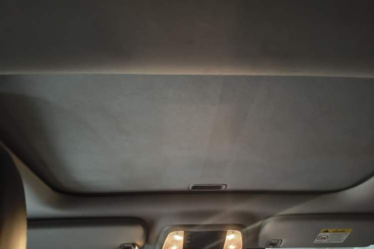 Used Jeep Grand Cherokee 2012 3.6L Comfort Navigation Edition Headliner