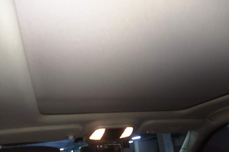 Used Jeep Grand Cherokee 2012 3.6L Luxury Navigation Edition Headliner