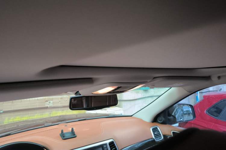 Used Jeep Grand Cherokee 2012 3.6L Flagship Prestige Edition Headliner