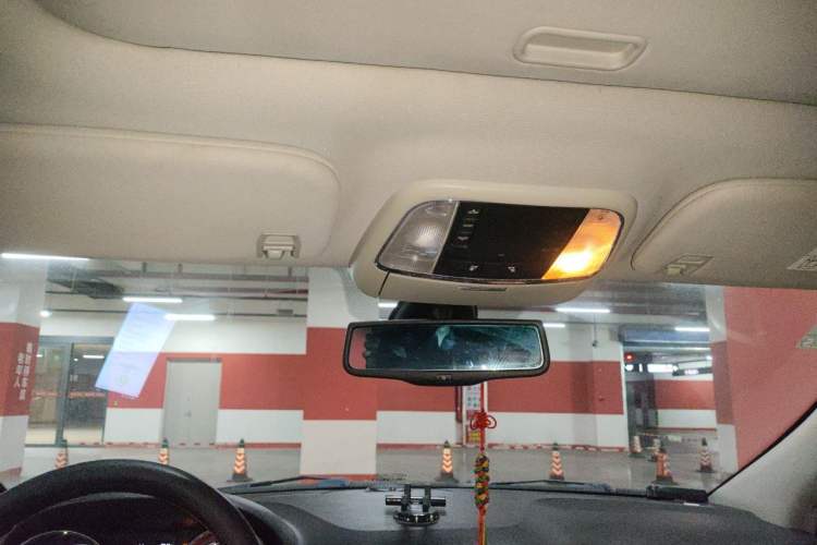 Used Jeep Grand Cherokee 2012 3.6L Comfort Navigation Edition Headliner