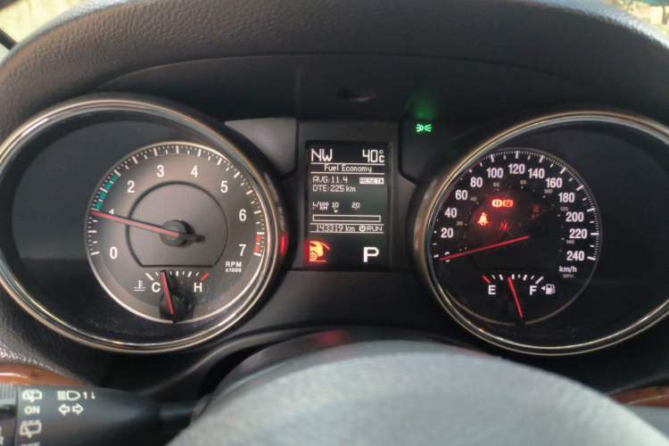 Used Jeep Grand Cherokee 2012 3.6L Luxury Navigation Edition Instrument Cluster