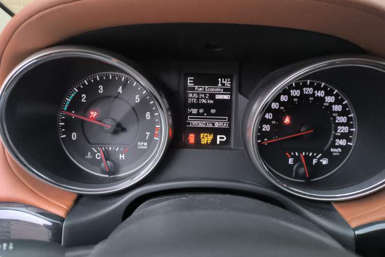Used Jeep Grand Cherokee 2012 3.6L Flagship Prestige Edition Instrument Cluster