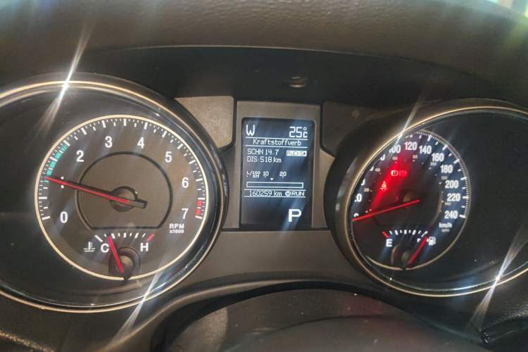 Used Jeep Grand Cherokee 2012 3.6L Comfort Navigation Edition Instrument Cluster