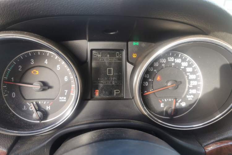 Used Jeep Grand Cherokee 2012 3.6L Luxury Navigation Edition Instrument Cluster