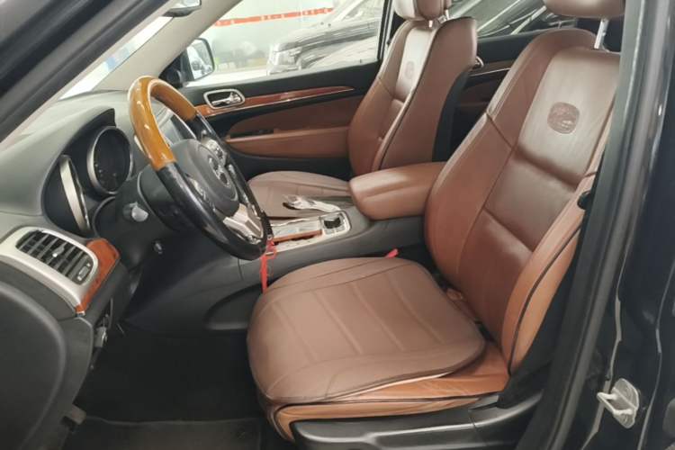 Used Jeep Grand Cherokee 2012 5.7L Flagship Navigation Edition Left Front Seat