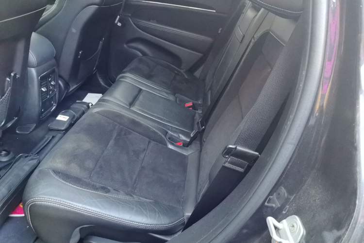 Used Jeep Grand Cherokee  Left Rear Seat