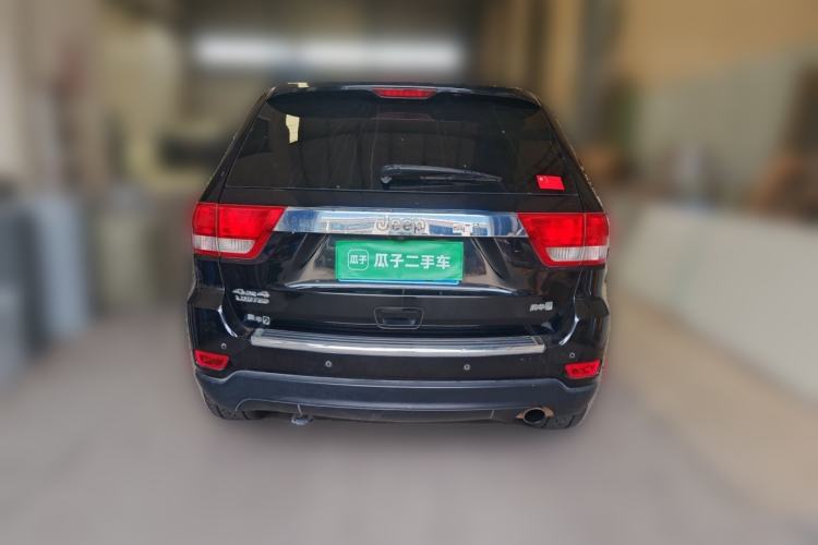 Used Jeep Grand Cherokee 2012 3.6L Luxury Navigation Edition Rear