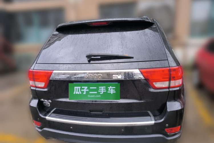 Used Jeep Grand Cherokee 2012 3.6L Flagship Prestige Edition Rear