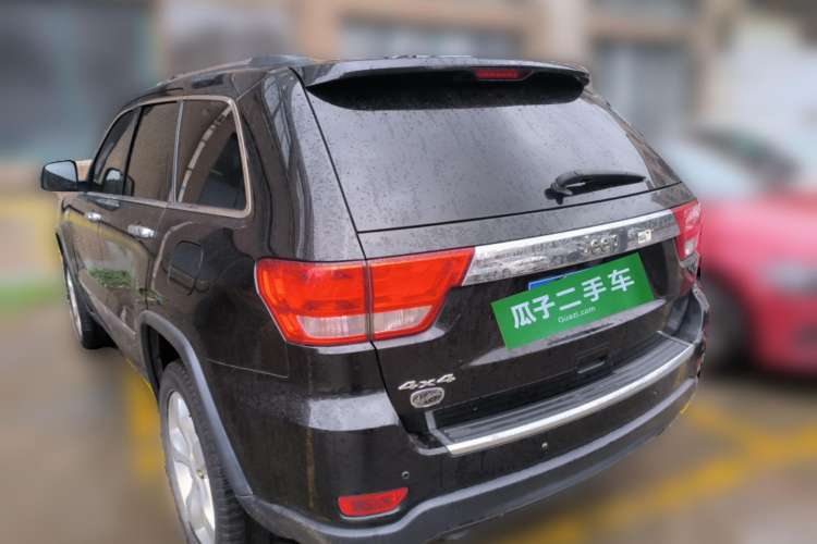 Used Jeep Grand Cherokee 2012 3.6L Flagship Prestige Edition Rear Left 45 Deg