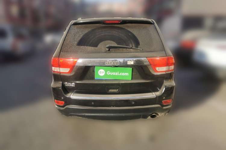 Used Jeep Grand Cherokee 2012 3.6L Luxury Navigation Edition Rear