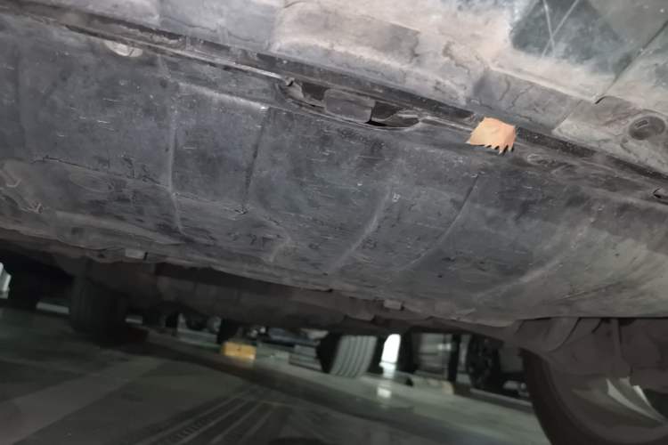 Used Jeep Grand Cherokee 2012 3.6L Flagship Prestige Edition Chassis Front