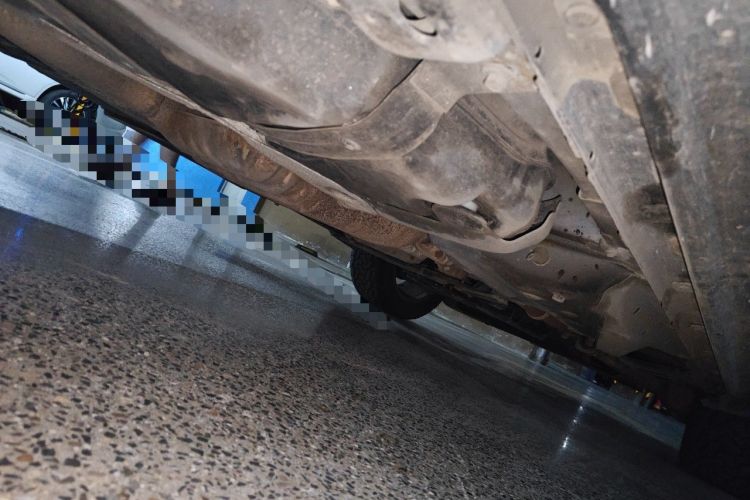 Used Jeep Grand Cherokee 2012 3.6L Flagship Navigation Edition Chassis Rear Right