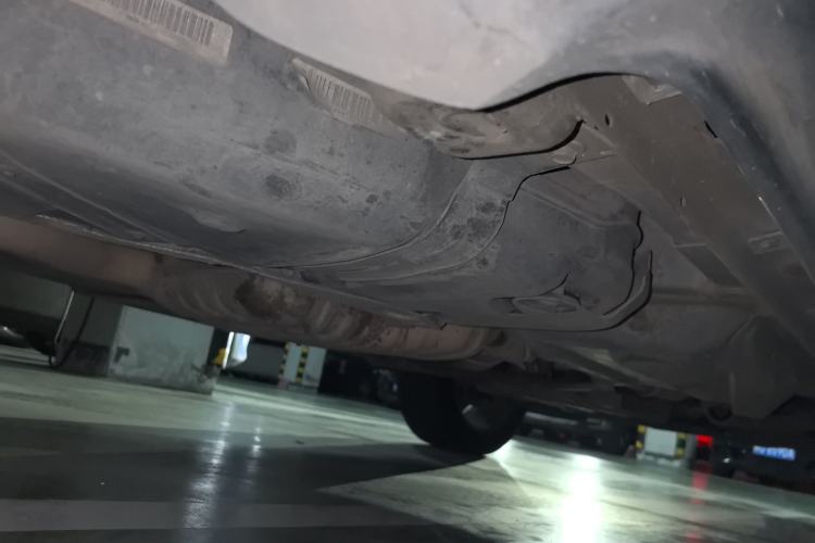 Used Jeep Grand Cherokee 2012 3.6L Flagship Prestige Edition Chassis Rear Right