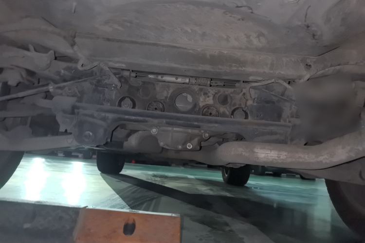 Used Jeep Grand Cherokee 2012 3.6L Flagship Prestige Edition Chassis Rear