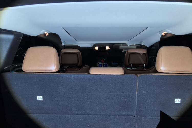 Used Jeep Grand Cherokee 2012 3.6L Flagship Prestige Edition Headliner