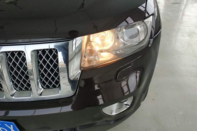 Used Jeep Grand Cherokee 2012 3.6L Flagship Prestige Edition Left Front Headlight