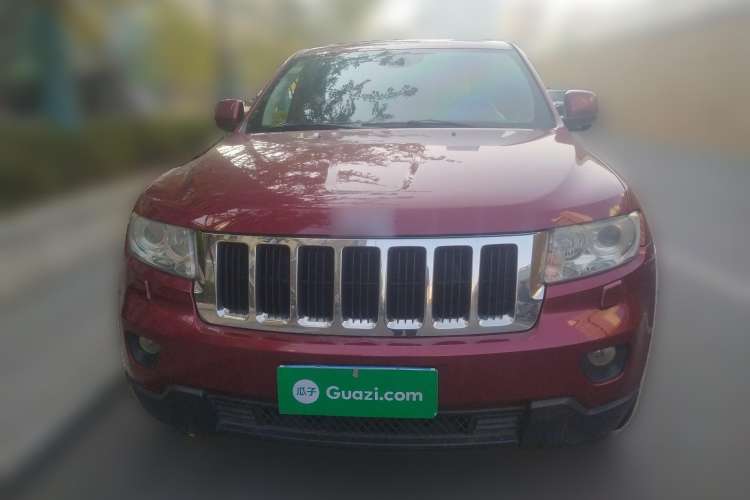 Used Jeep Grand Cherokee 2012 3.6L Comfort Navigation Edition Front