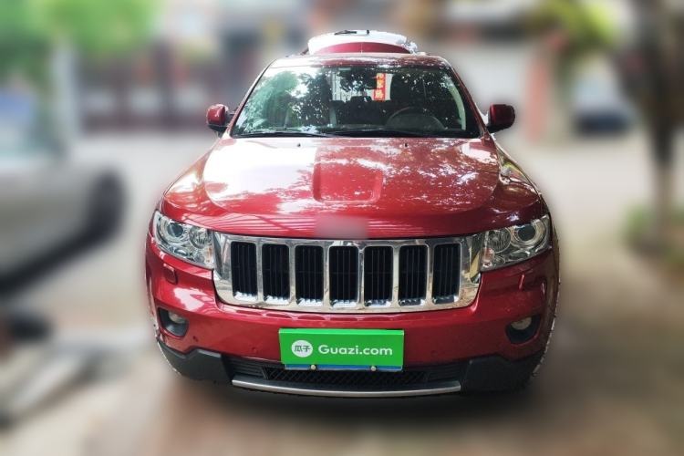 Used Jeep Grand Cherokee 2012 3.6L Luxury Navigation Edition Front
