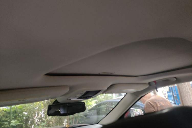 Used Jeep Grand Cherokee 2012 3.6L Comfort Navigation Edition Headliner
