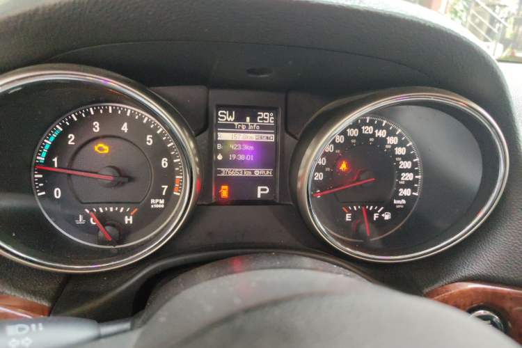 Used Jeep Grand Cherokee 2012 3.6L Luxury Navigation Edition Instrument Cluster