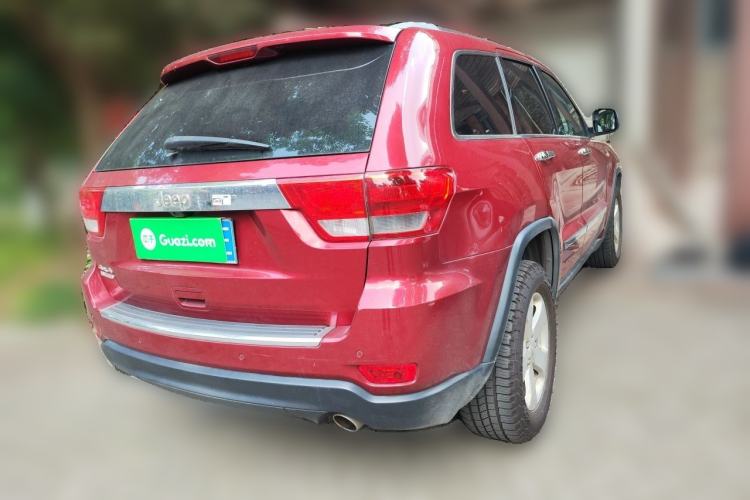 Used Jeep Grand Cherokee 2012 3.6L Luxury Navigation Edition Rear Right 45 Deg