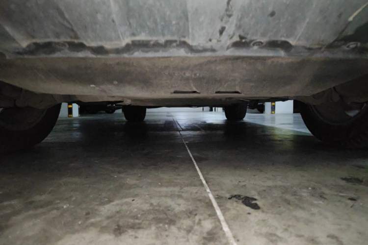 Used Jeep Grand Cherokee 2012 3.6L Comfort Navigation Edition Chassis Front