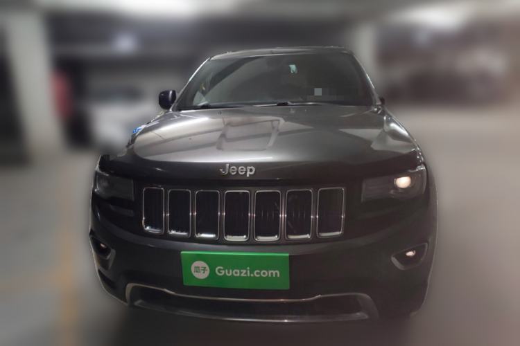 Used Jeep Grand Cherokee 2012 3.6L Luxury Navigation Edition Front