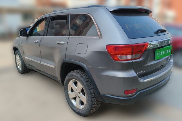 Used Jeep Grand Cherokee 2012 3.6L Flagship Navigation Edition Rear Left 45 Deg