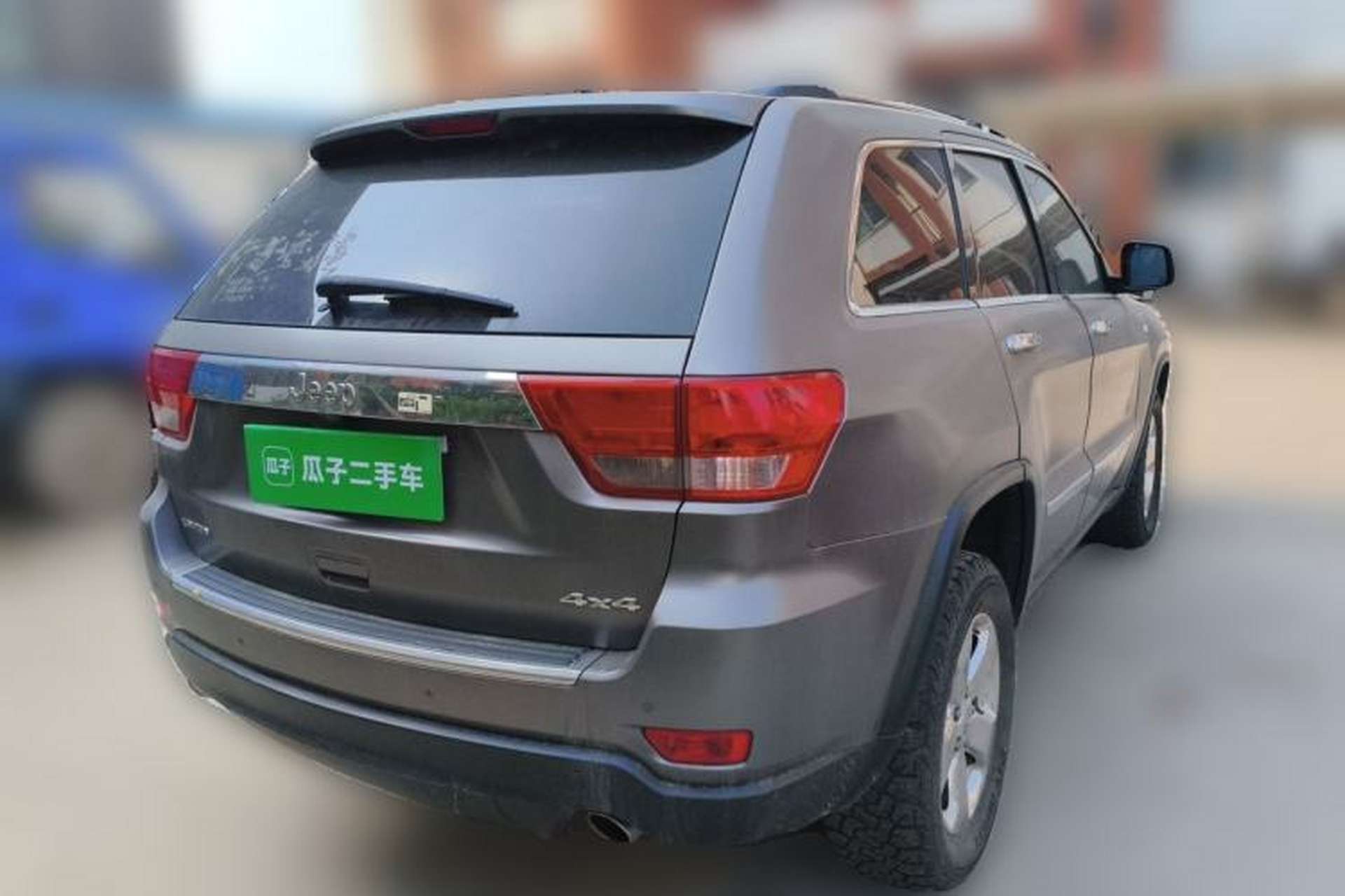 Used Jeep Grand Cherokee 2012 3.6L Flagship Navigation Edition Rear Right 45 Deg