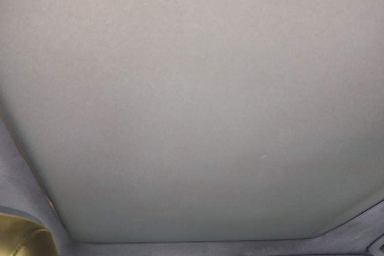Used Jeep Grand Cherokee 2012 3.6L Luxury Navigation Edition Headliner