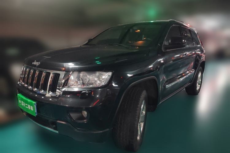 Used Jeep Grand Cherokee 2013 3.6L Luxury Navigation Edition Guazi used car, China used car export, Used car for sale, Used cars, Cheapest cars for sale