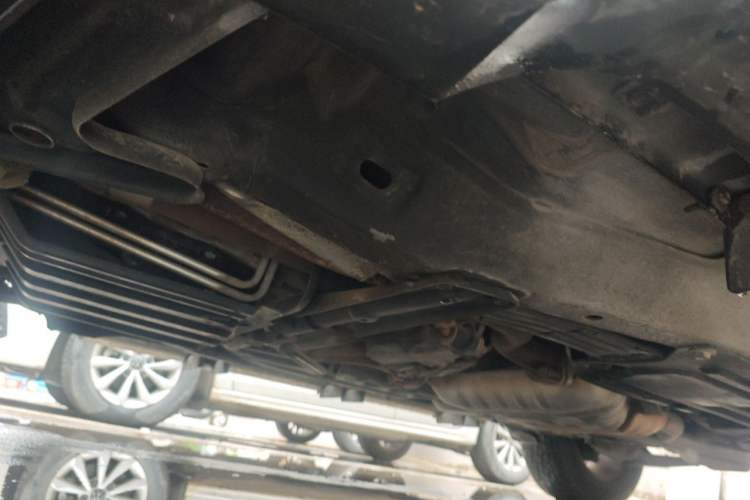 Used Jeep Grand Cherokee 2013 3.6L Luxury Navigation Edition Chassis Front Left