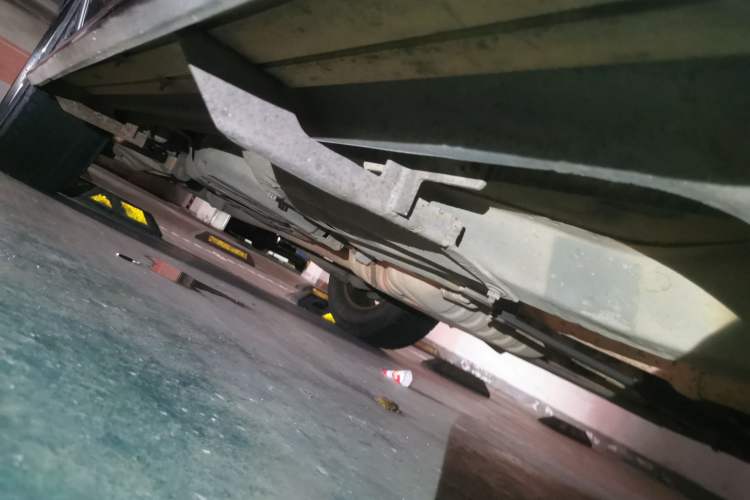 Used Jeep Grand Cherokee 2013 3.6L Comfort Edition Chassis Front Right