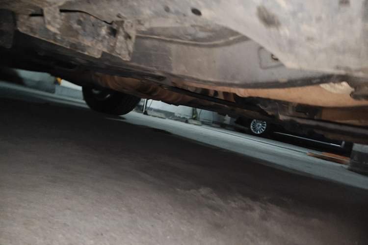 Used Jeep Grand Cherokee 2013 3.6L Comfort Edition Chassis Front Right