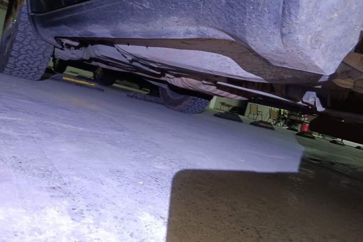 Used Jeep Grand Cherokee 2013 3.6L Comfort Edition Chassis Front Right