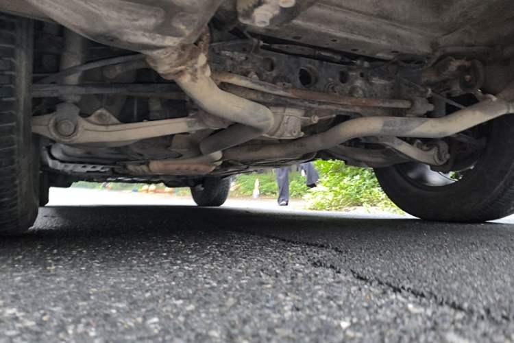 Used Jeep Grand Cherokee 2013 3.6L Luxury Navigation Edition Chassis Rear Left