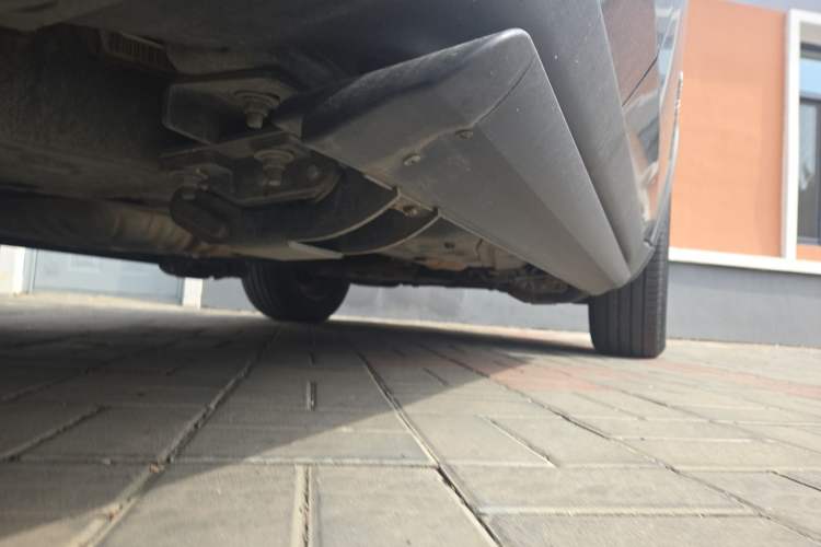Used Jeep Grand Cherokee 2013 3.6L Comfort Edition Chassis Rear Right