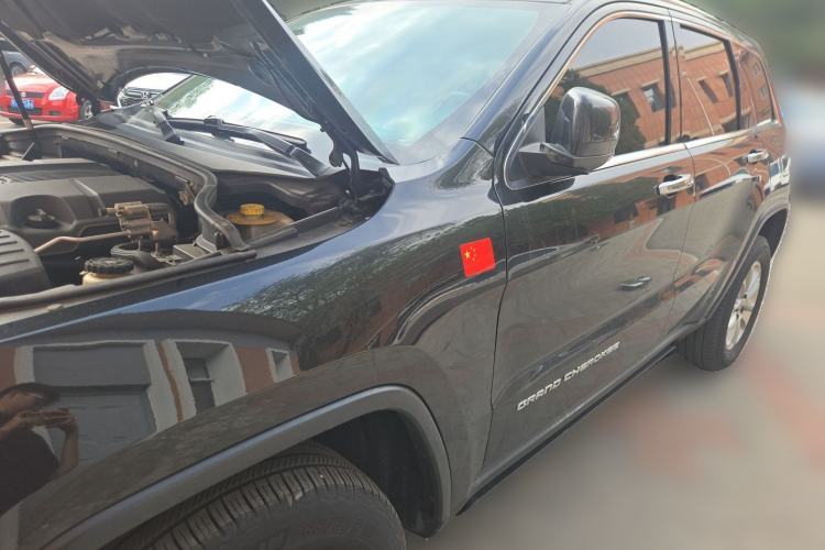Used Jeep Grand Cherokee 2013 3.6L Comfort Edition Guazi used car, China used car export, Used car for sale, Used  cars, Cheapest cars for sale