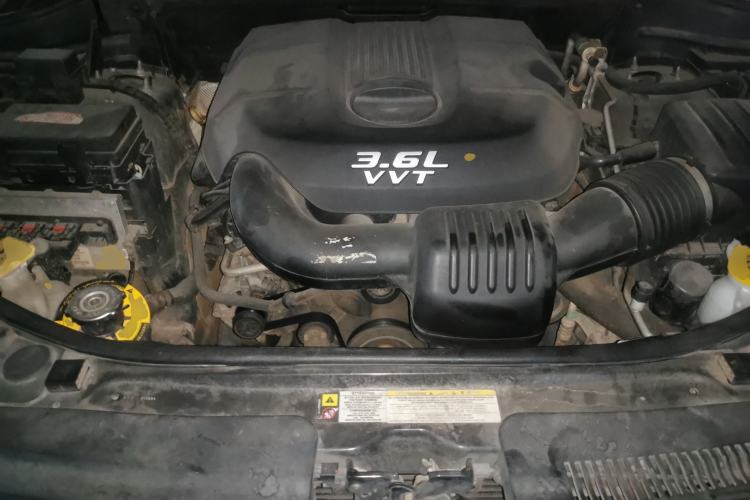Used Jeep Grand Cherokee 2013 3.6L Comfort Edition Engine Bay