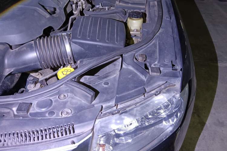 Used Jeep Grand Cherokee 2013 3.6L Comfort Edition Engine Bay Left