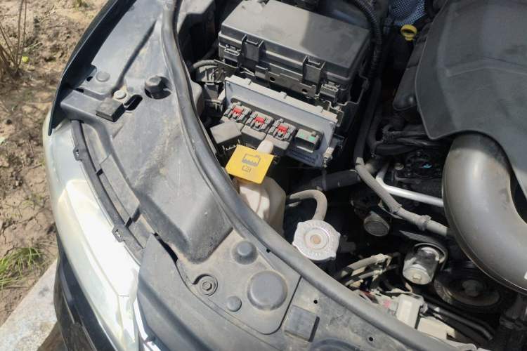 Used Jeep Grand Cherokee 2013 3.6L Comfort Edition Engine Bay Right