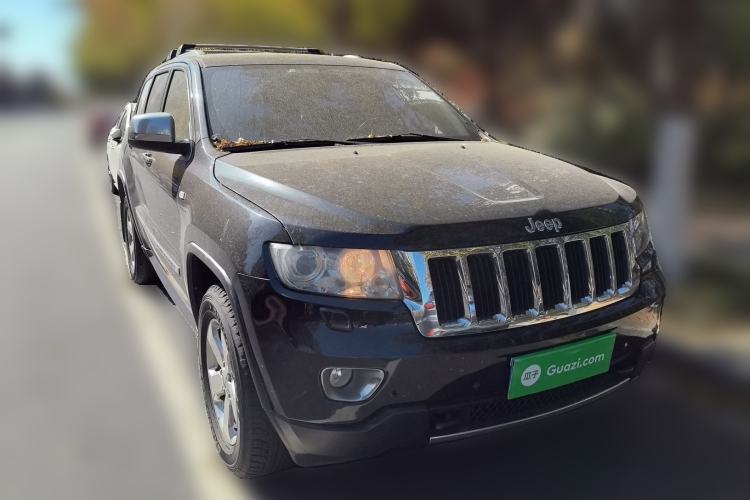 Used Jeep Grand Cherokee 2013 3.6L Luxury Navigation Edition Exterior 2