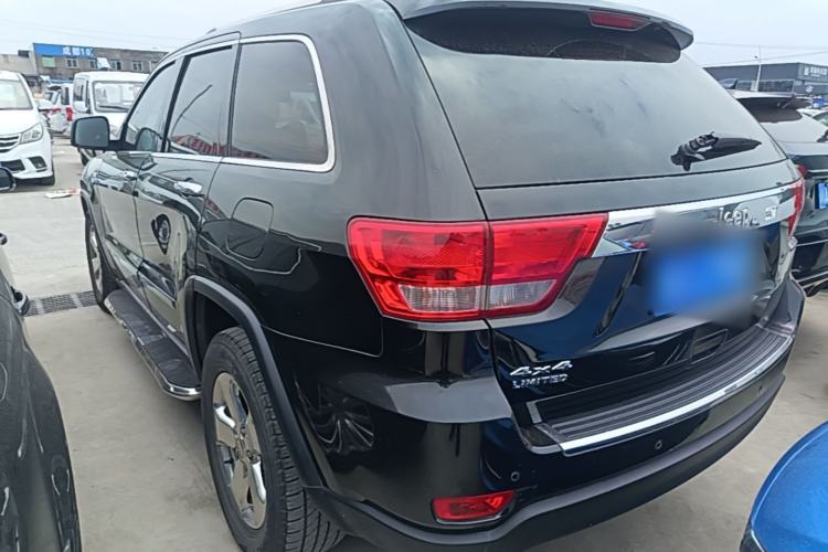 Used Jeep Grand Cherokee 2013 3.6L Comfort Navigation Edition Exterior 2