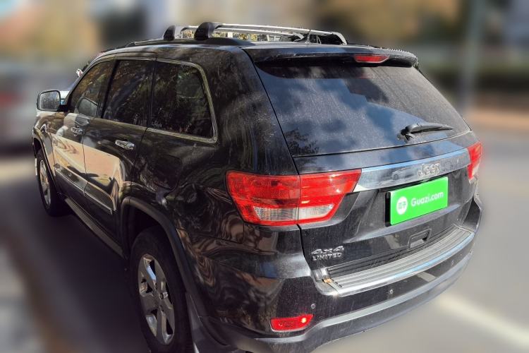 Used Jeep Grand Cherokee 2013 3.6L Luxury Navigation Edition Exterior 3