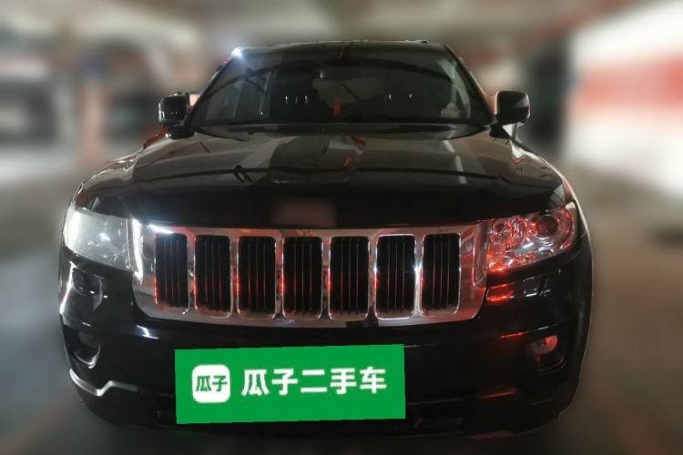 Used Jeep Grand Cherokee 2013 3.6L Comfort Edition Front