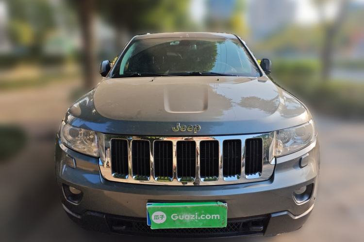 Used Jeep Grand Cherokee 2013 3.6L Comfort Edition Front