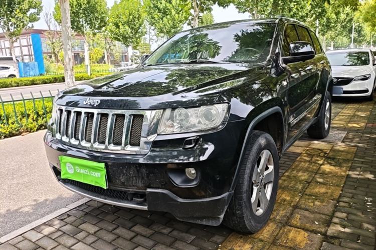 Used Jeep Grand Cherokee 2013 3.6L Luxury Navigation Edition Guazi used car, China used car export, Used car for sale, Used cars, Cheapest cars for sale