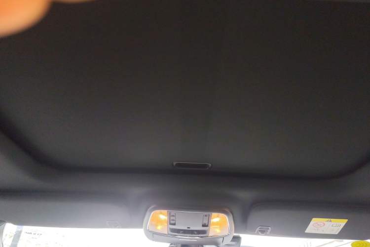Used Jeep Grand Cherokee 2013 3.6L Comfort Edition Headliner
